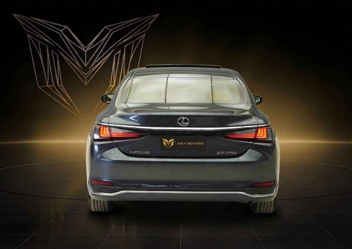 2025 لكزس ES - view 4
