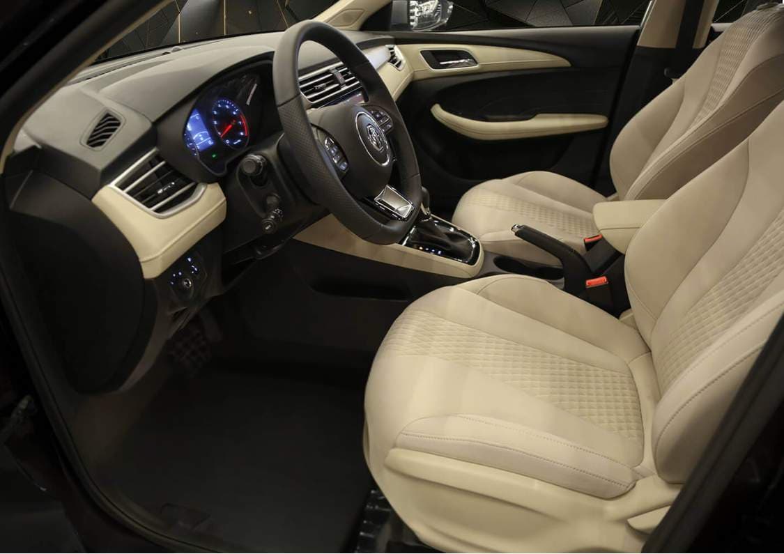 2025 MG 5 - view 6