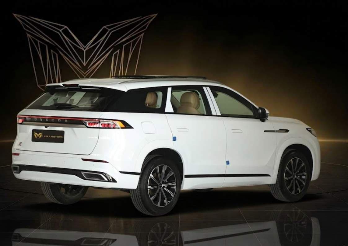 2026 شيري J8 - view 3