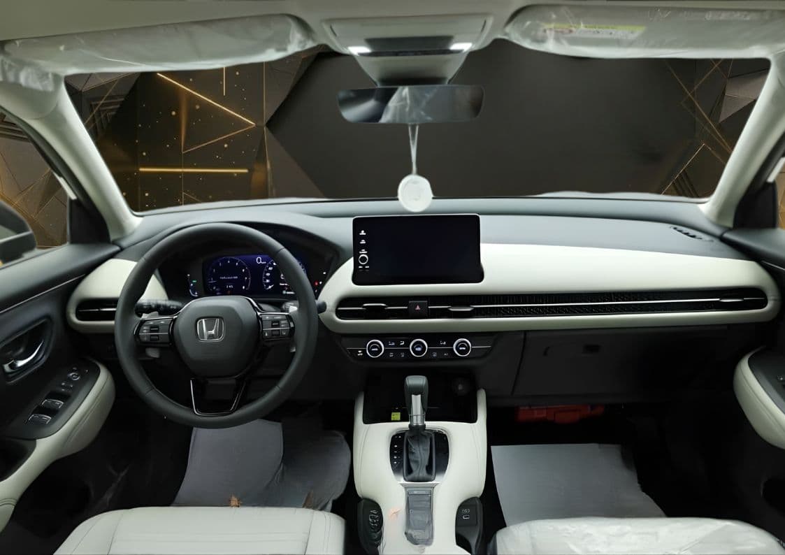 2025 هوندا ZR-V - view 12