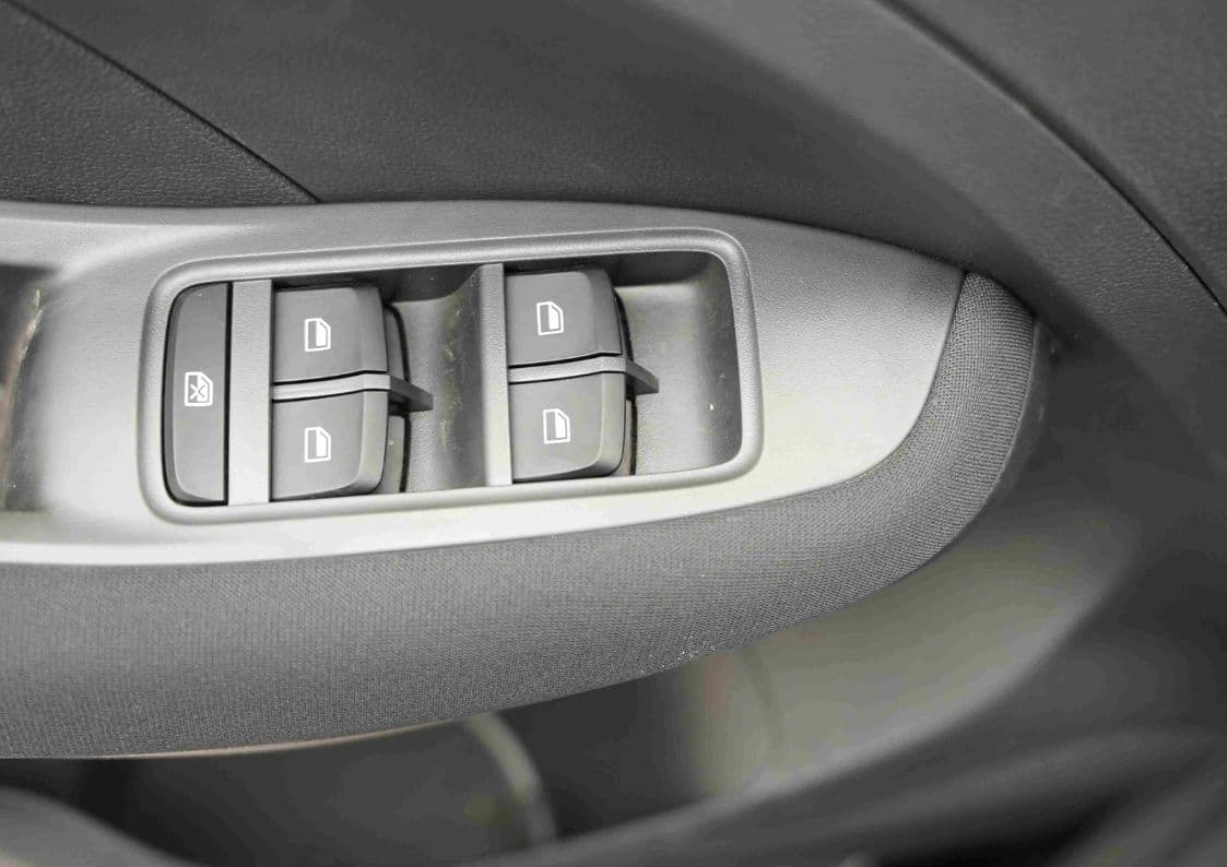2025 MG ZS - view 11