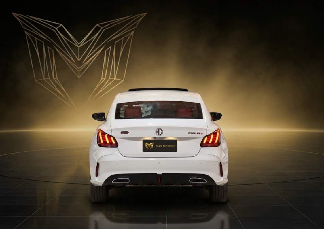 2025 MG GT - view 3