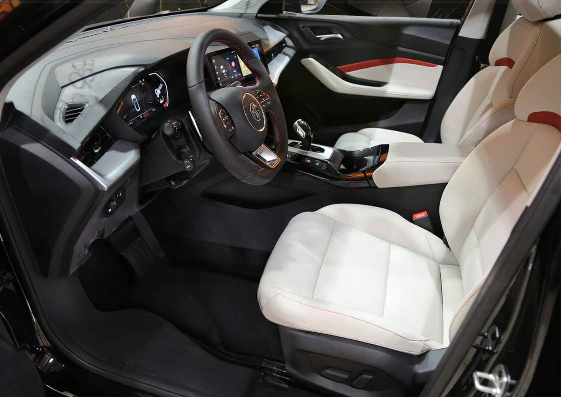 2025 MG GT - view 7